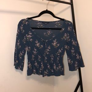 AE floral top